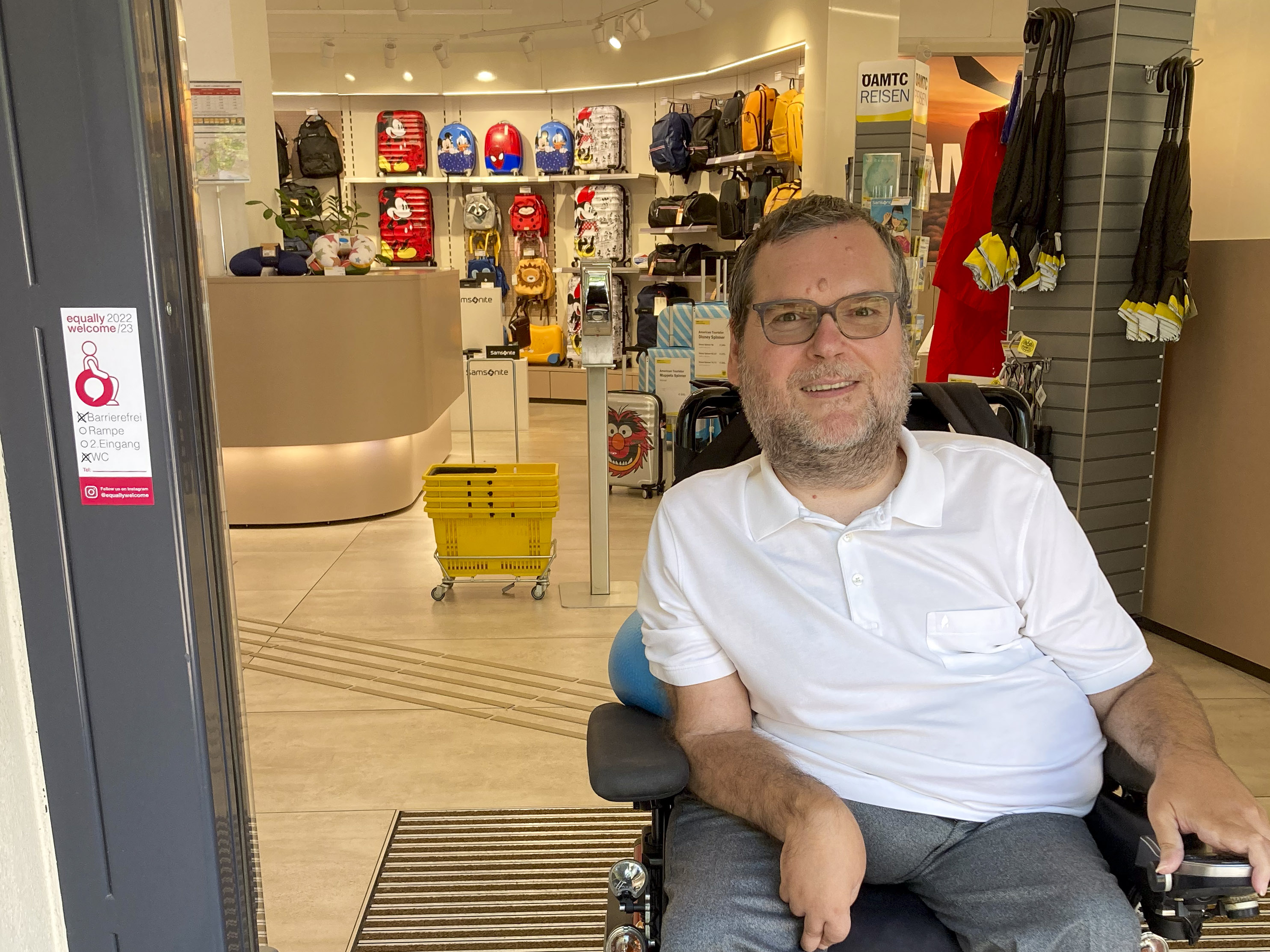 Michael Sicher im ÖAMTC Stützpunkt Cityshop Schubertring